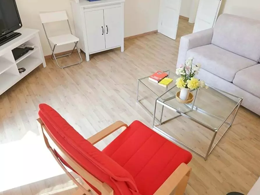 Immagine 12 di Appartamento in affitto  in Via San Vittore6 a Milano