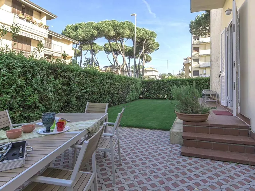 Immagine 10 di Appartamento in affitto  in Via Antonio Pigafetta20 a Viareggio