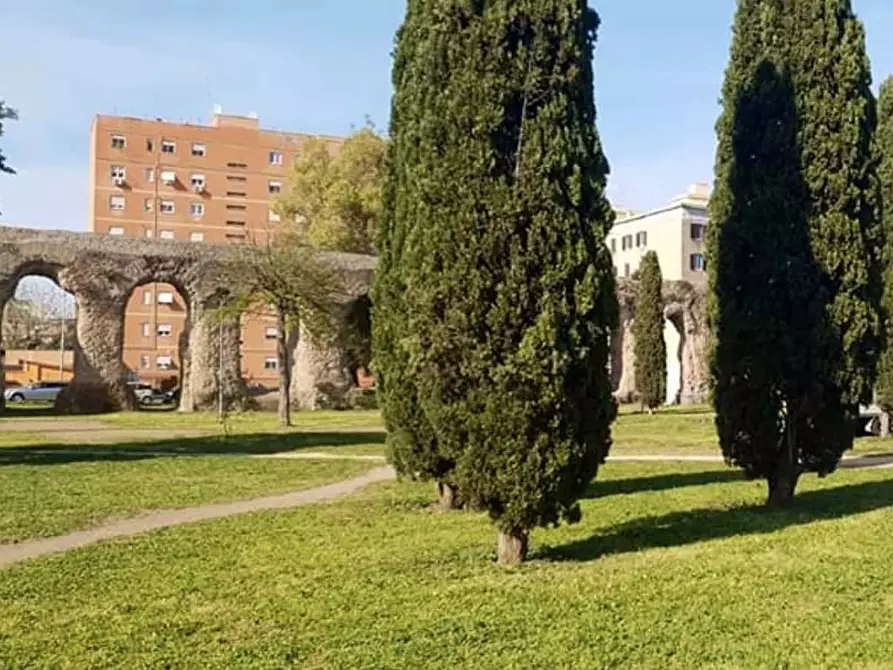 Immagine 15 di Appartamento in affitto  in Via Gabrio Serbelloni38 a Roma