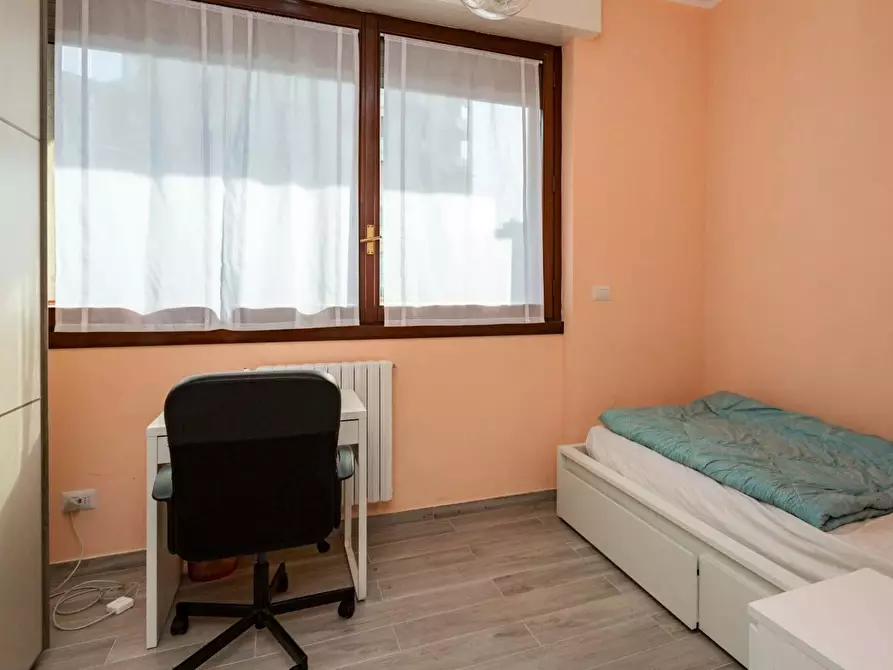 Immagine 5 di Camera in affitto  in Via Bordighera12 a Milano