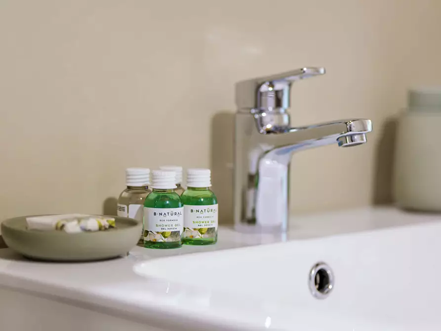 Immagine 47 di Appartamento in affitto  in Via Bonaventura Zumbini a Milano