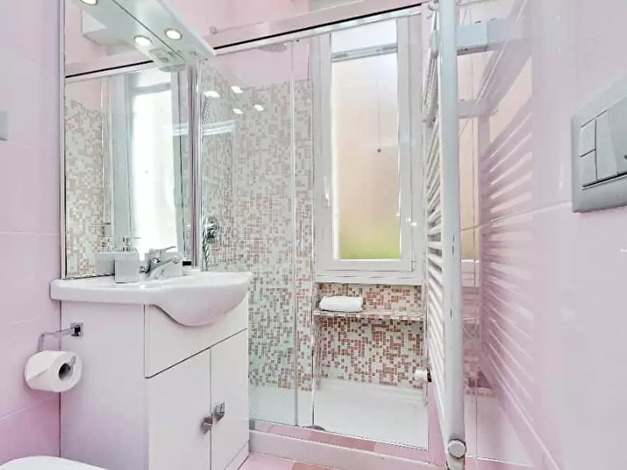 Immagine 21 di Appartamento in affitto  in Via Chioggia22 a Roma