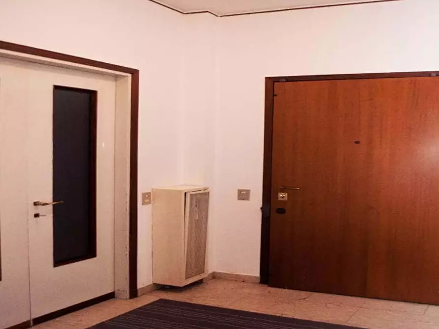 Immagine 22 di Camera in affitto  in Via Andrea Costa11 a Milano