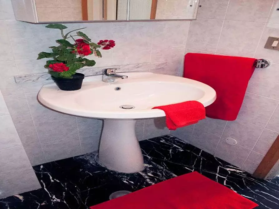 Immagine 27 di Camera in affitto  in Via Privata Reggio3 a Milano