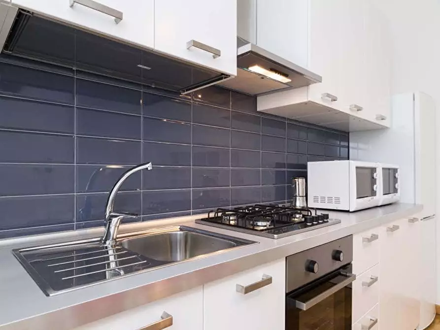 Immagine 8 di Camera in affitto  in Via Larga26 a Milano