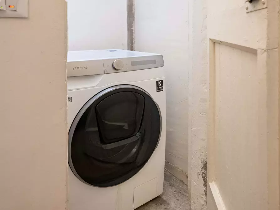 Immagine 39 di Appartamento in affitto  in Via dei Benci a Firenze