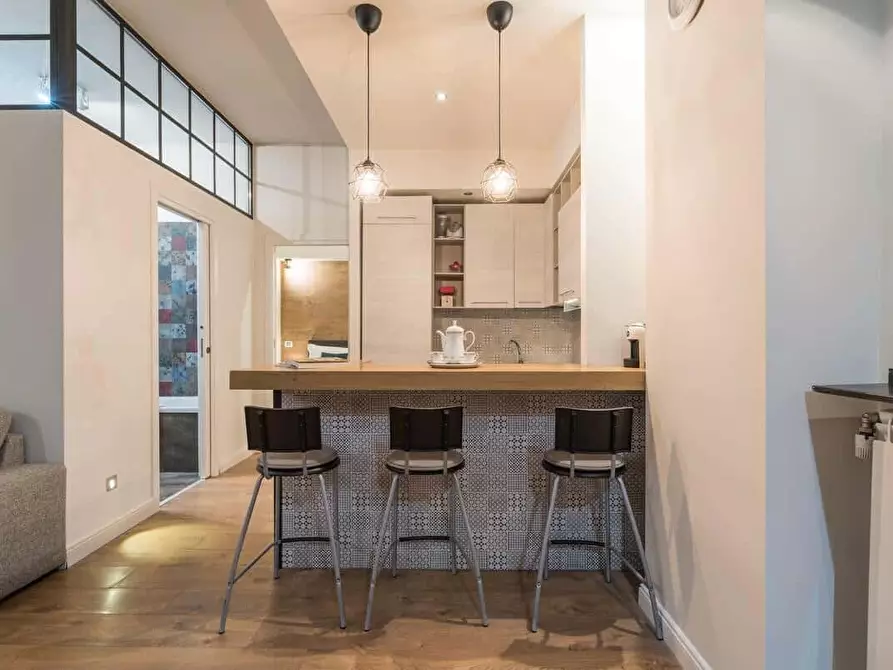 Immagine 10 di Appartamento in affitto  in Via Pomezia8 a Roma