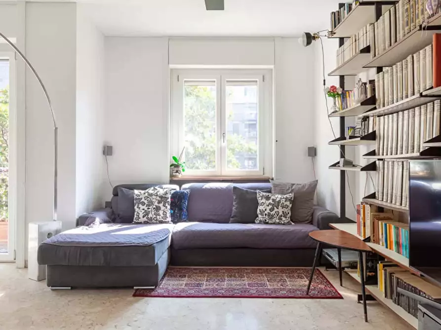 Immagine 6 di Appartamento in affitto  in Via Friuli51 a Milano