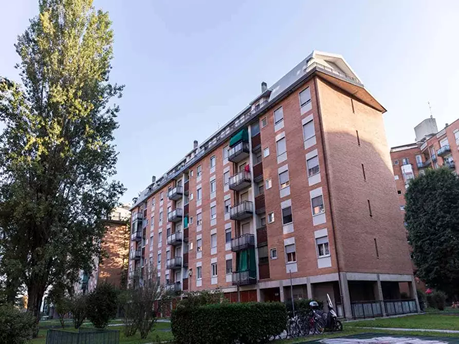 Immagine 15 di Camera in affitto  in Via delle Acacie5 a Buccinasco