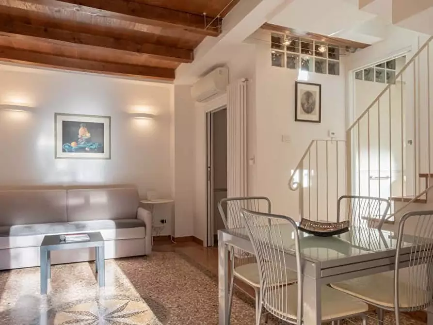 Immagine 4 di Appartamento in affitto  in Via Sant'Isaia25 a Bologna