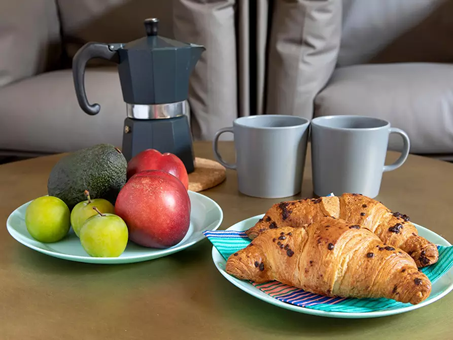 Immagine 3 di Appartamento in affitto  in Via dell'Indipendenza24 a Bologna