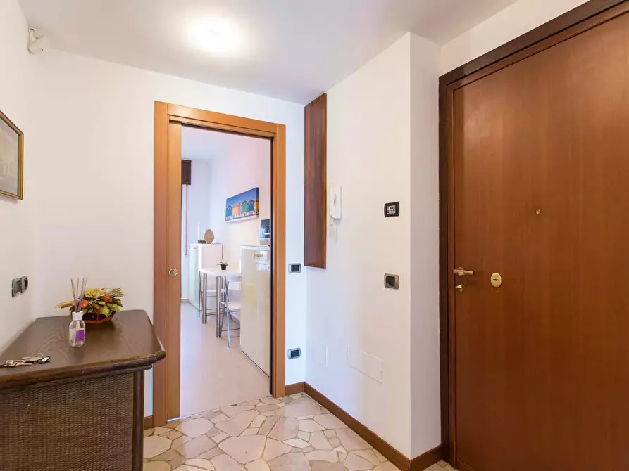 Immagine 7 di Appartamento in affitto  in Via Luigi Settembrini a Milano