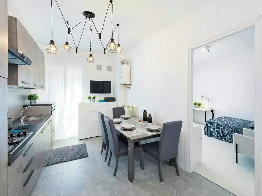 Immagine 11 di Camera in affitto  in Via Milano23 a Venezia