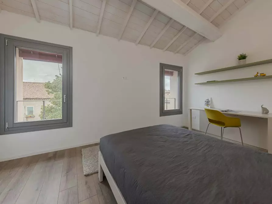 Immagine 5 di Camera in affitto  in Via Fondobanchetto33 a Ferrara