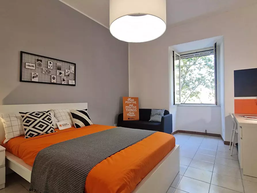 Immagine 6 di Camera in affitto  in Via Ostiense353 a Roma