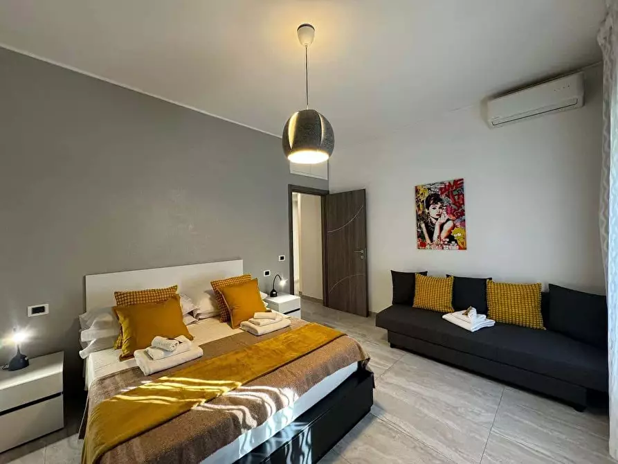 Immagine 14 di Appartamento in affitto  in Via Camillo Peano14 a Roma