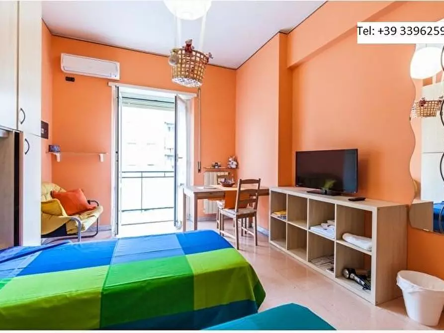 Immagine 2 di Camera in affitto  in Viale Partenope131 a Roma