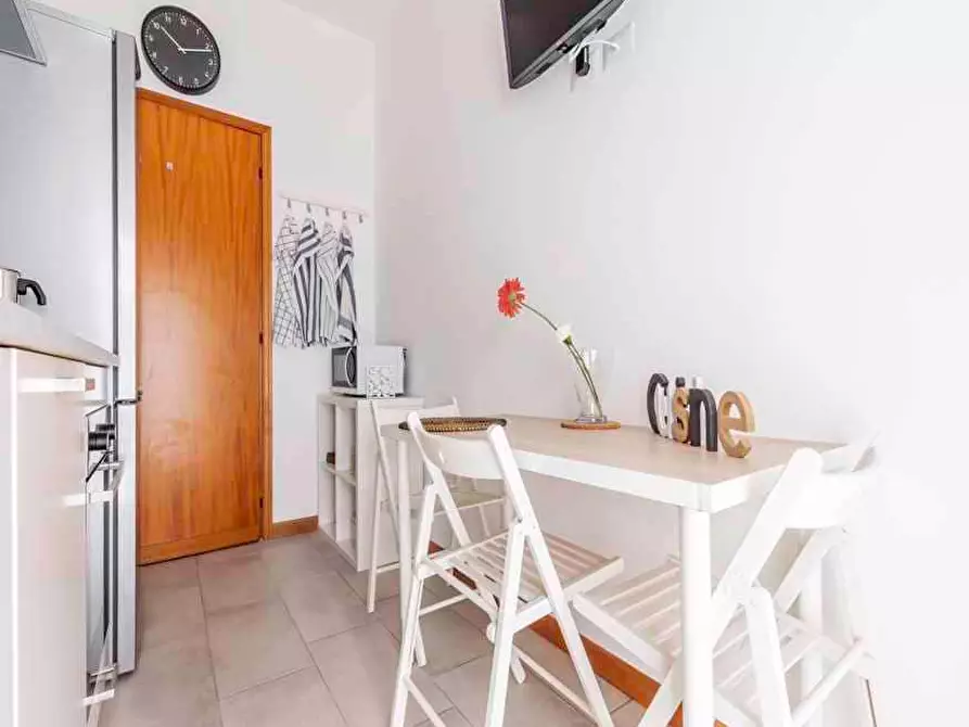 Immagine 8 di Camera in affitto  in Via Fiume delle Perle146 a Roma