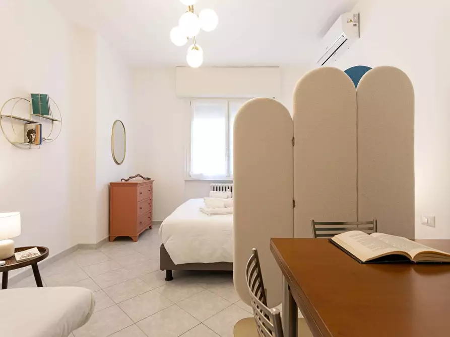 Immagine 24 di Appartamento in affitto  in Via Leone Tolstoi49 a Milano