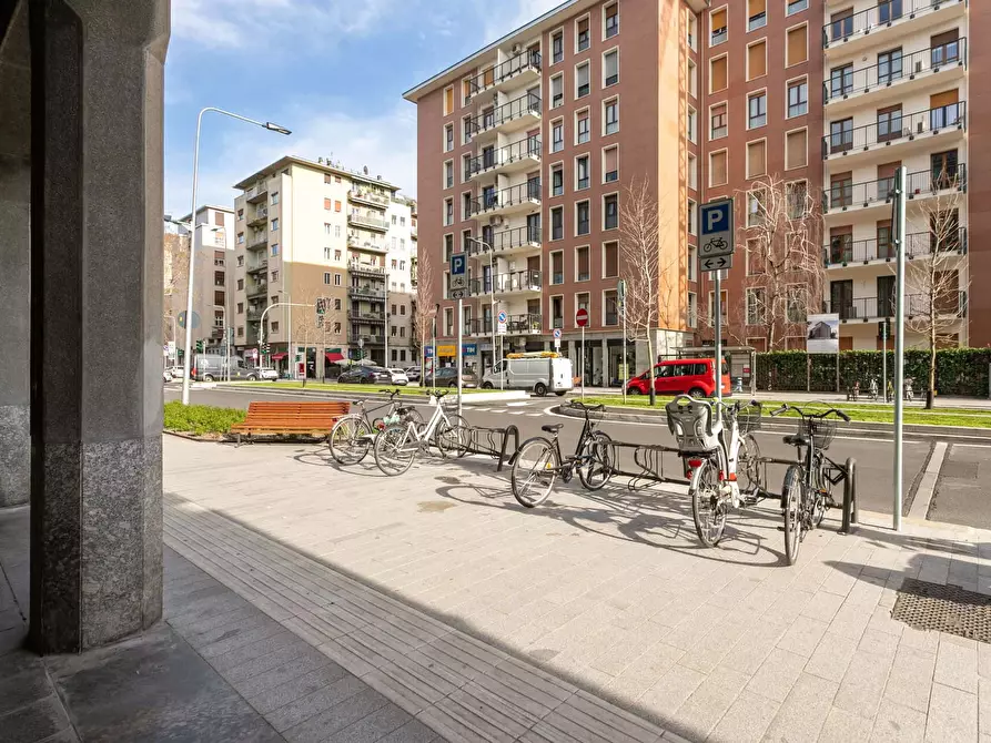 Immagine 25 di Appartamento in affitto  in Via Leone Tolstoi49 a Milano