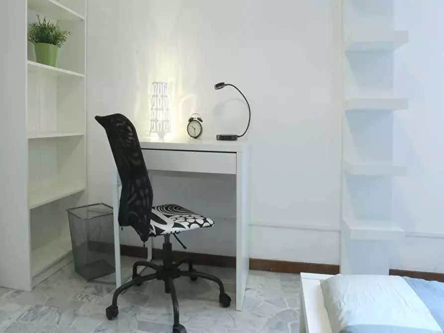 Immagine 7 di Camera in affitto  in Via Salvatore Barzilai15 a Milano