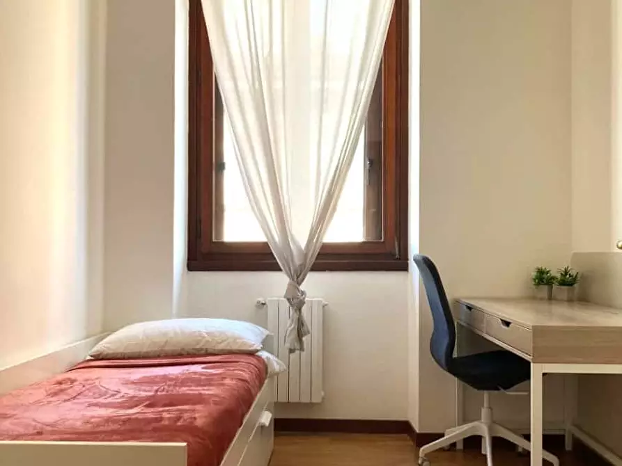 Immagine 7 di Appartamento in affitto  in Via San Giovanni alla Paglia15 a Milano