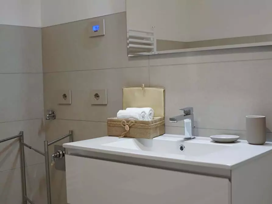 Immagine 21 di Appartamento in affitto  in Via Cenisio19 a Milano