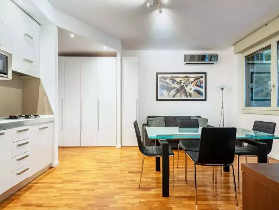 Immagine 20 di Appartamento in affitto  in Via San Gregorio43 a Milano