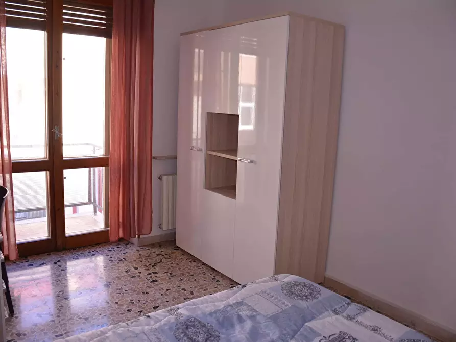 Immagine 2 di Camera in affitto  in Via Pola26 a Cagliari