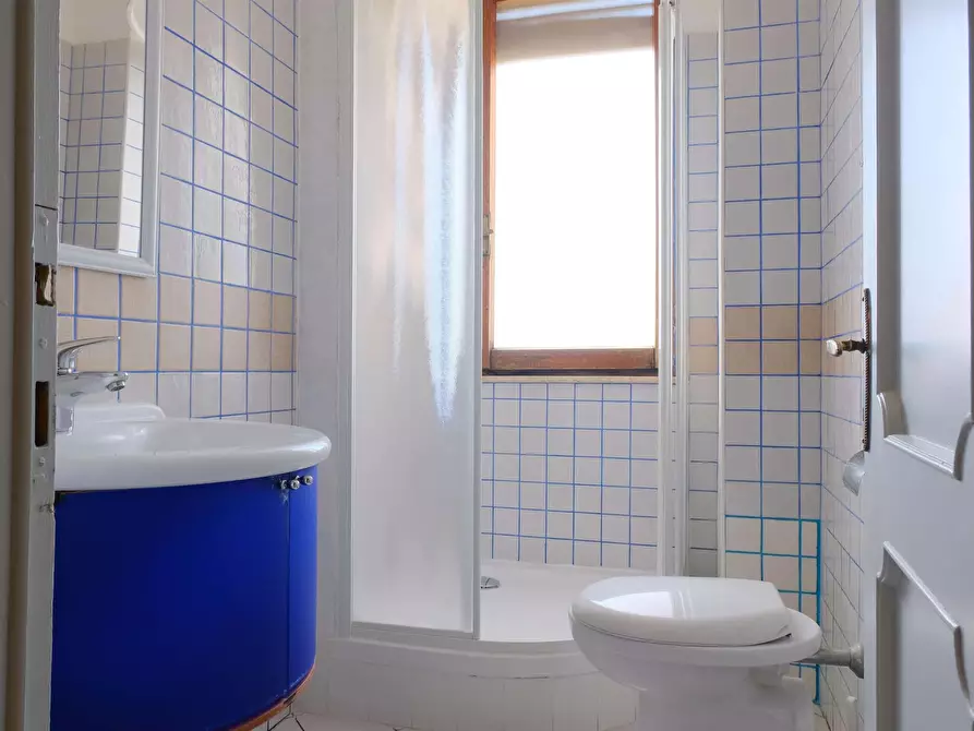 Immagine 13 di Camera in affitto  in Via Pola5 a Cagliari