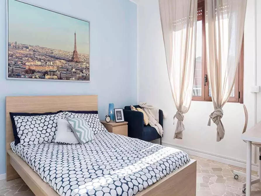 Immagine 4 di Camera in affitto  in Largo Cavalieri di Malta6 a Milano