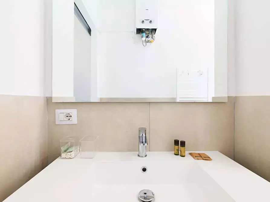 Immagine 8 di Appartamento in affitto  in Via Nino Oxilia13 a Milano