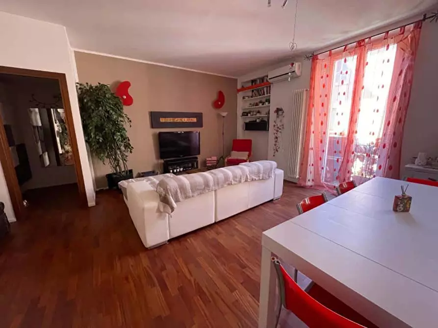 Immagine 7 di Appartamento in affitto  in Via Giulio Uberti5 a Milano