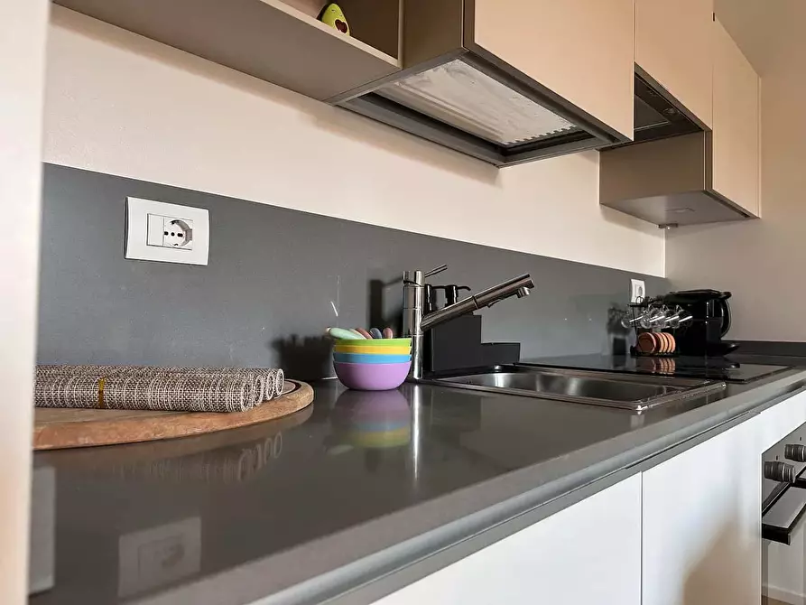 Immagine 11 di Appartamento in affitto  in Via Mario Pichi15 a Milano