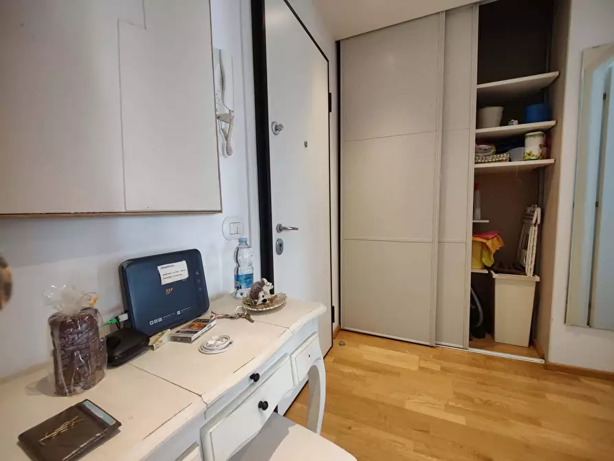 Immagine 6 di Appartamento in affitto  in Via Luigi Settembrini5 a Milano