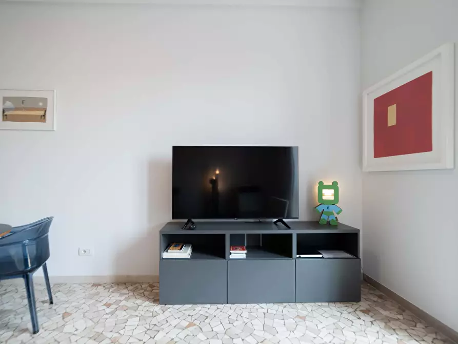 Immagine 9 di Appartamento in affitto  in Via Edmondo de Amicis4 a Milano