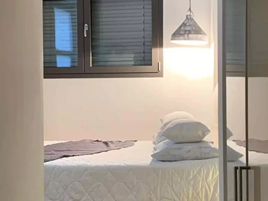 Immagine 1 di Appartamento in affitto  in Via Santo Garovaglio19 a Como