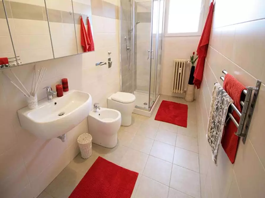 Immagine 11 di Camera in affitto  in Via Plinio63 a Milano