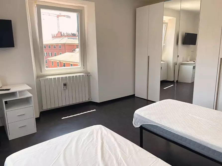 Immagine 10 di Appartamento in affitto  in Via Canevari19 a Genova
