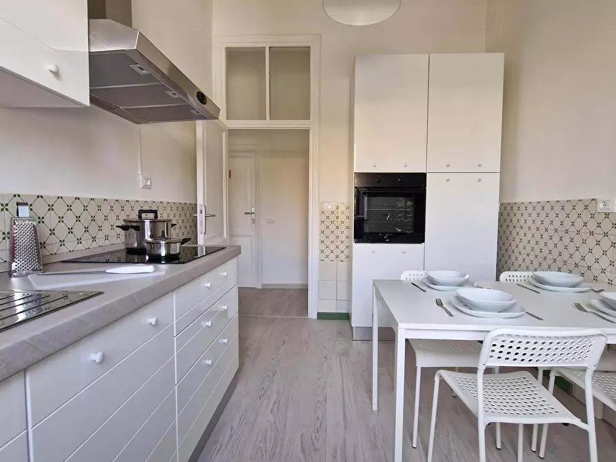 Immagine 6 di Camera in affitto  in Via Ostiense343 a Roma