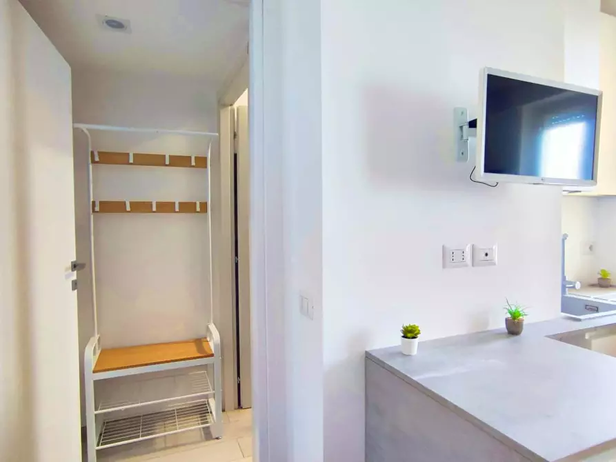 Immagine 8 di Appartamento in affitto  in Via dei Tulipani a Milano