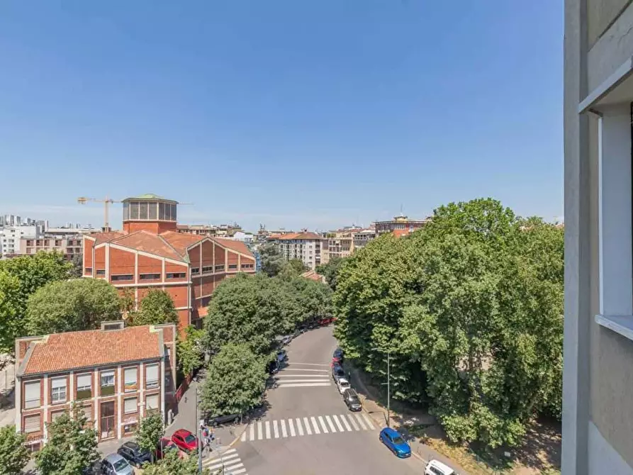 Immagine 24 di Appartamento in affitto  in Via Alcuino7 a Milano