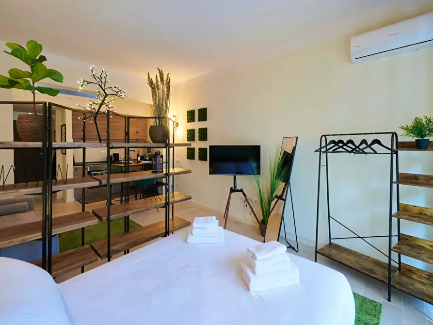 Immagine 16 di Appartamento in affitto  in Via Vittorio Emanuele II a Firenze