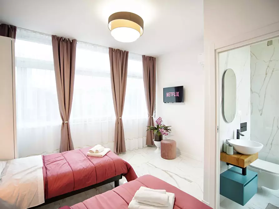 Immagine 12 di Appartamento in affitto  in Viale Belfiore48 a Firenze