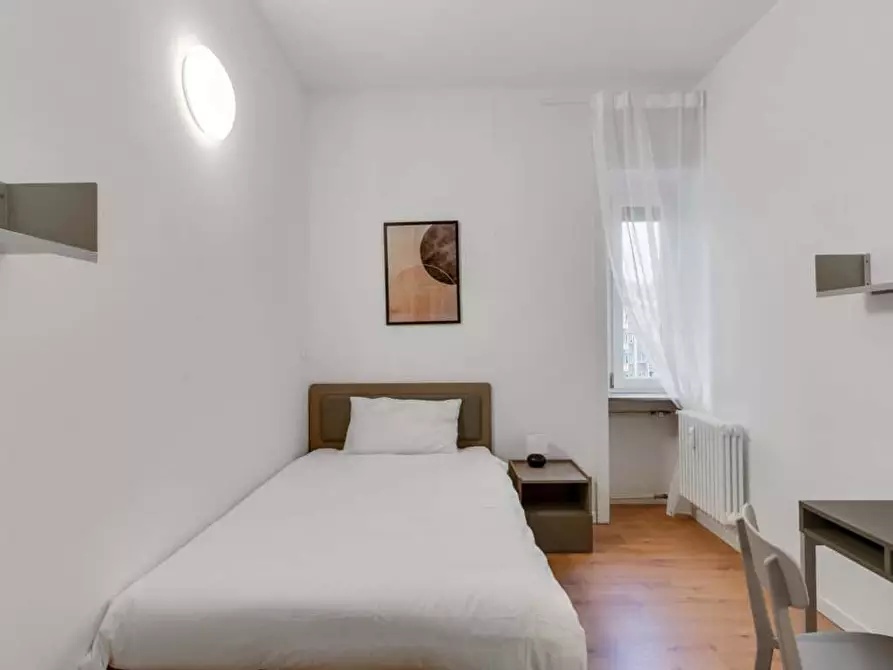 Immagine 3 di Camera in affitto  in Piazza Sant'Agostino7 a Milano