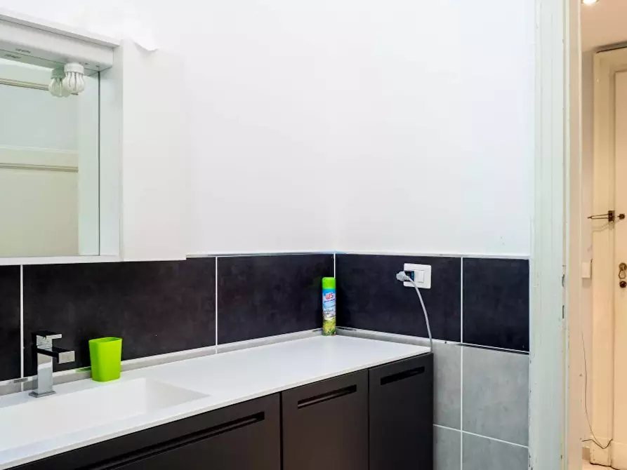 Immagine 6 di Appartamento in affitto  in Via Bordighera34 a Milano