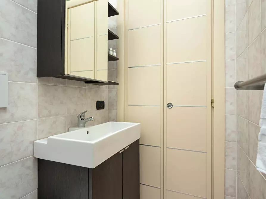 Immagine 18 di Appartamento in affitto  in Via Osteria del Guanto a Firenze