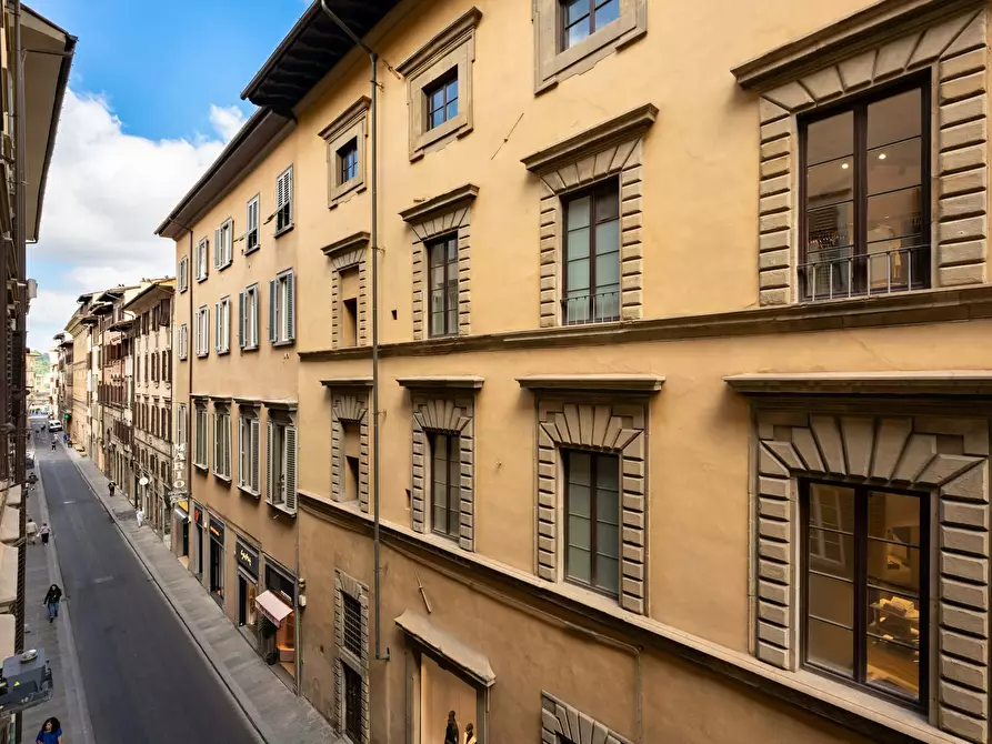 Immagine 36 di Appartamento in affitto  in Via della Vigna Nuova a Firenze