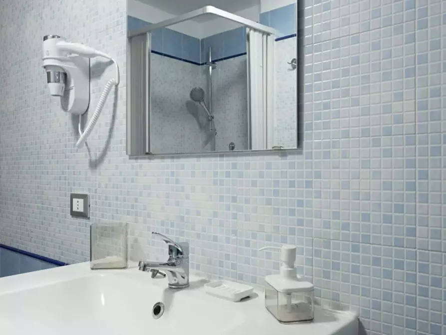 Immagine 8 di Appartamento in affitto  in Via Giuseppe Garibaldi8 a Palermo