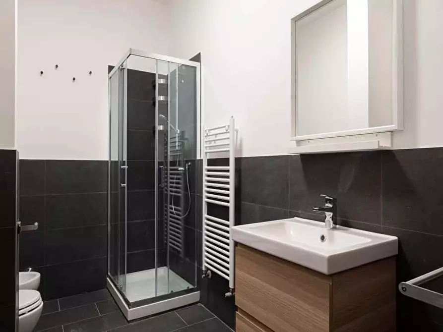 Immagine 22 di Camera in affitto  in Via Valsugana6 a Milano